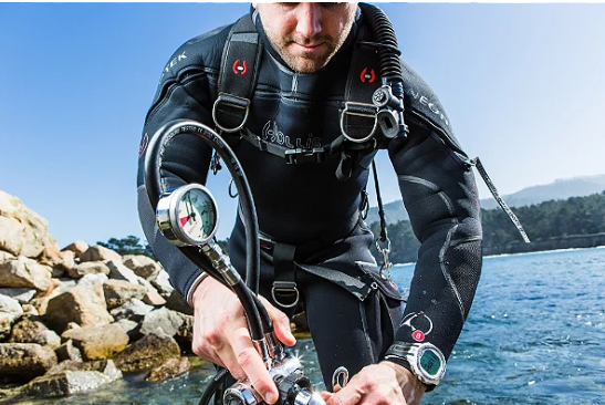 Hollis Neotek V2 8/7/6 Professional Semi-Dry Diving Suit