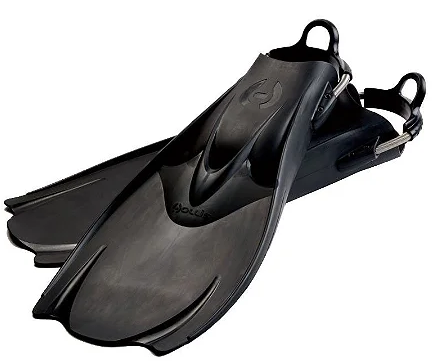 F1 Bat Fin – Hollis